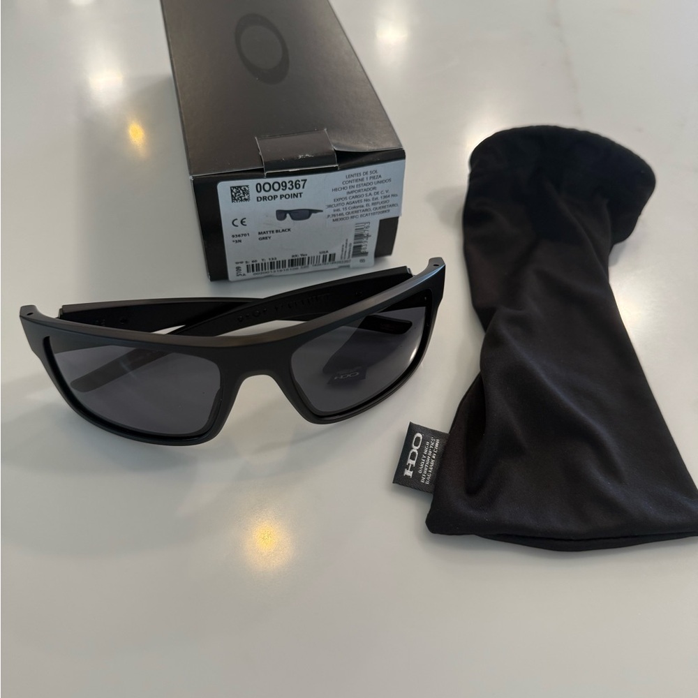 Oakley Black Sunglasses